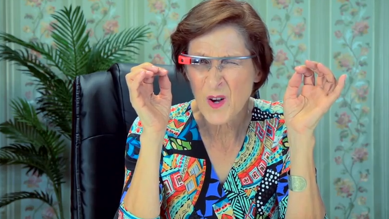 How elderly react to Google Glass