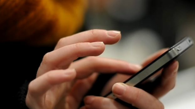 Virtuel fysiek contact via smartphone scherm