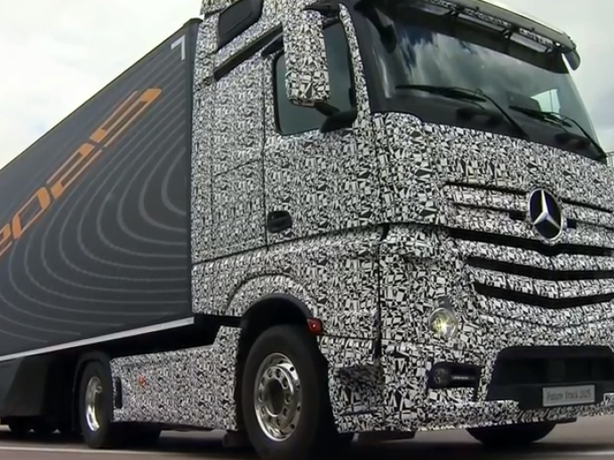 Daimler's self driving future truck
