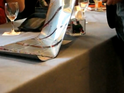 Ultradunne flexibele HP display verbazingswekkend?