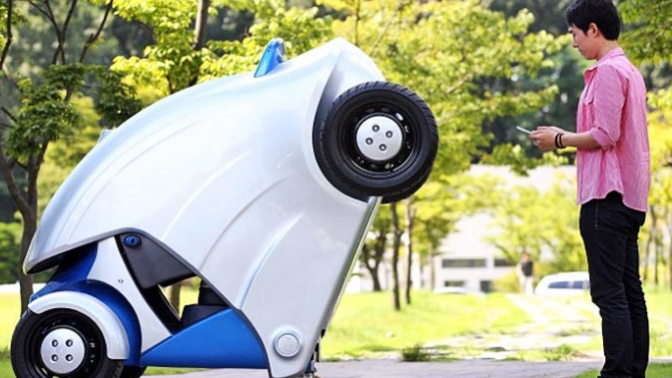 De vouwbare elektrische auto