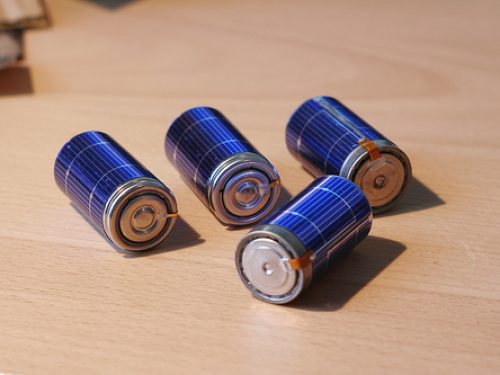 Suncat batterij, oplaadbaar door zonlicht